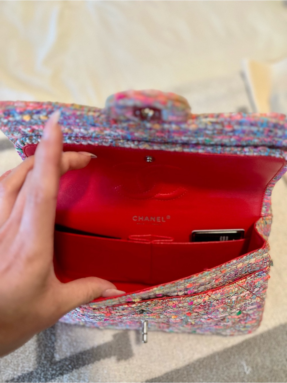 Classic Medium Tweed Double Flap Bag Pristine Condition🔥🩷100% authentic - Picture 12 of 12